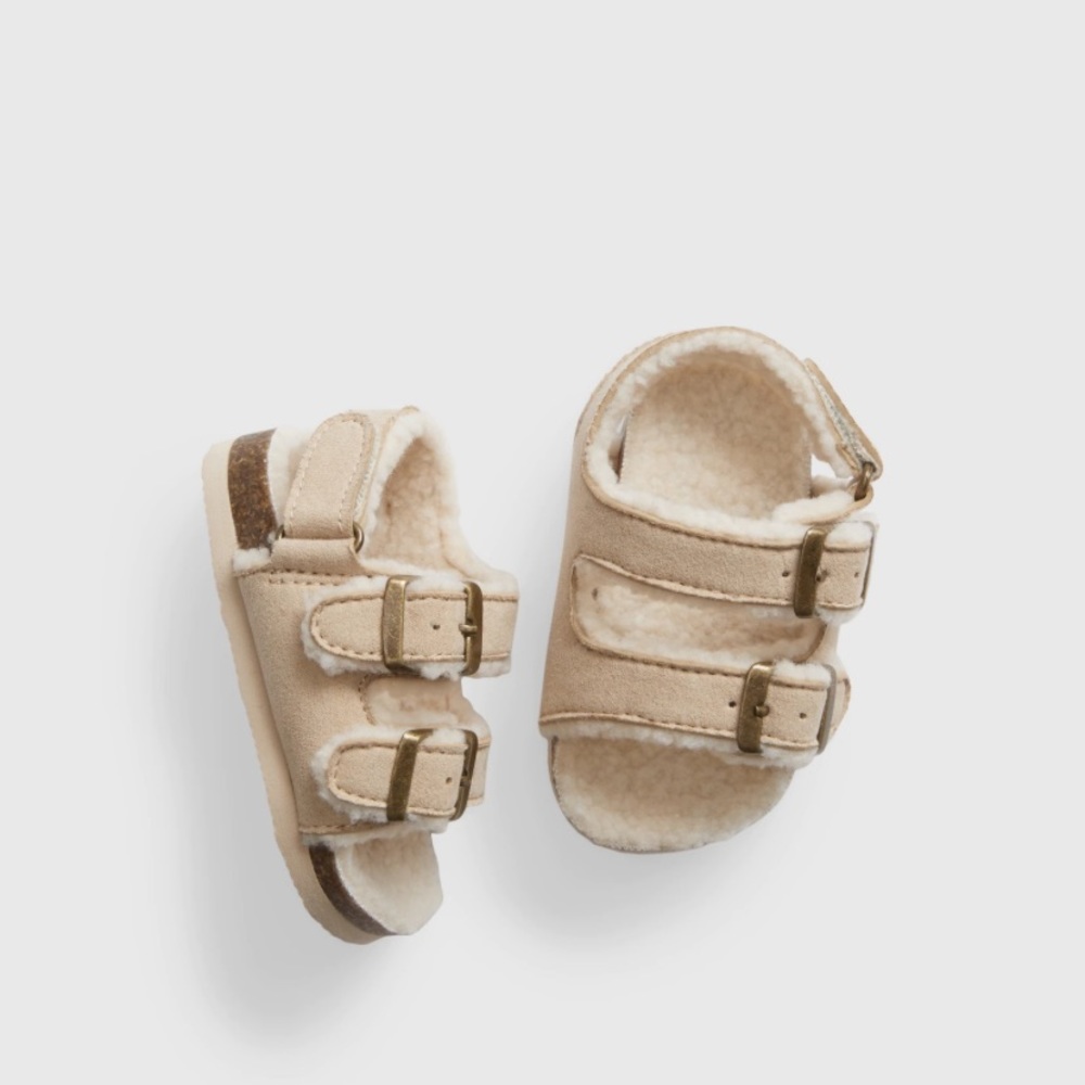 Baby gap sandals